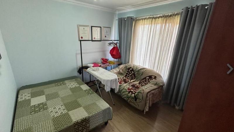 3 Bedroom Property for Sale in Glenvista Gauteng