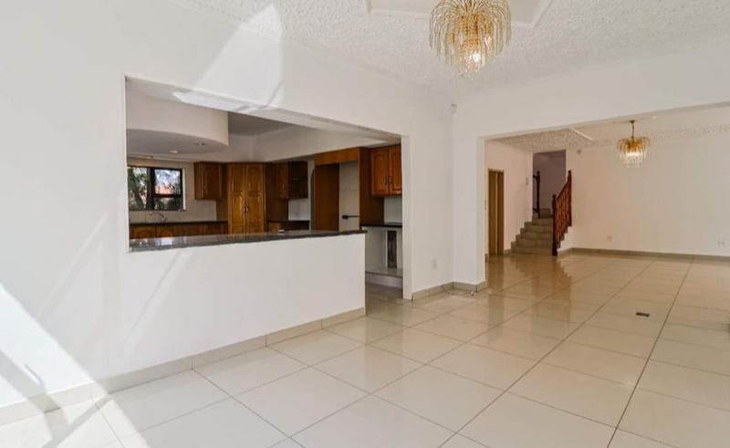 4 Bedroom Property for Sale in Glenvista Gauteng