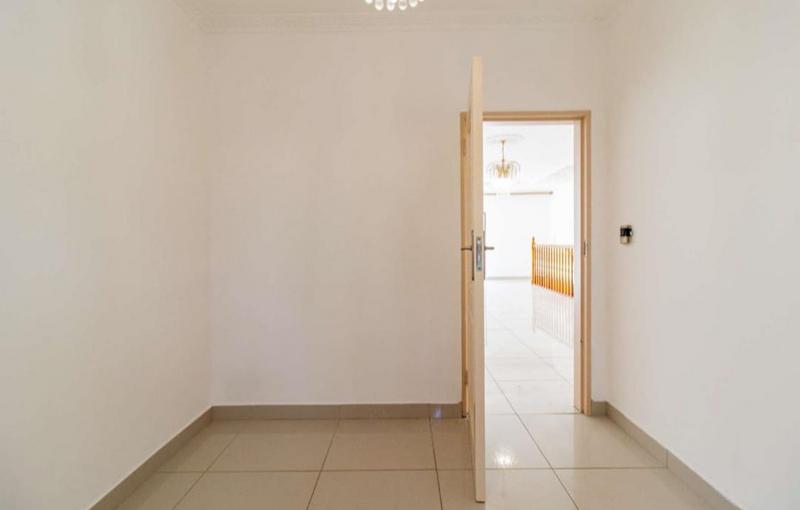 4 Bedroom Property for Sale in Glenvista Gauteng