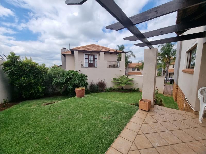 3 Bedroom Property for Sale in Glenvista Gauteng