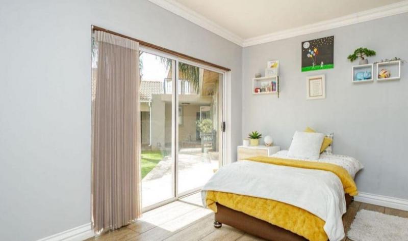 6 Bedroom Property for Sale in Meyersdal Eco Estate Gauteng