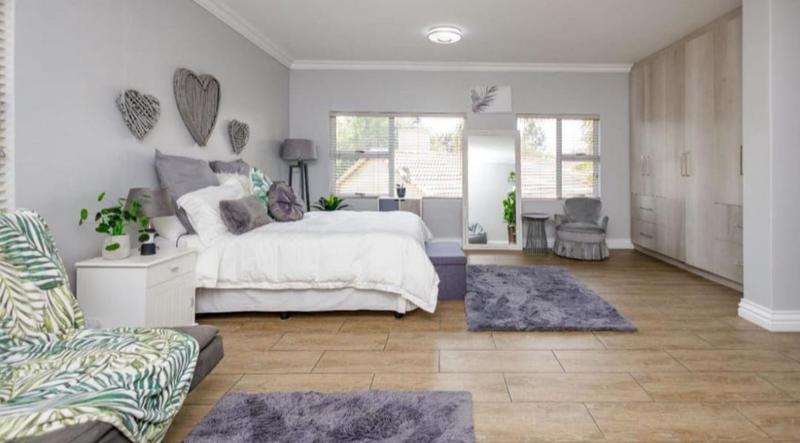 6 Bedroom Property for Sale in Meyersdal Eco Estate Gauteng