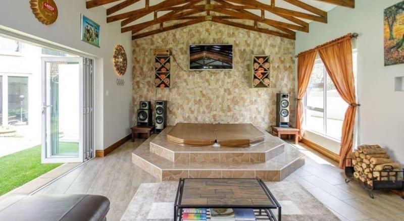 6 Bedroom Property for Sale in Meyersdal Eco Estate Gauteng