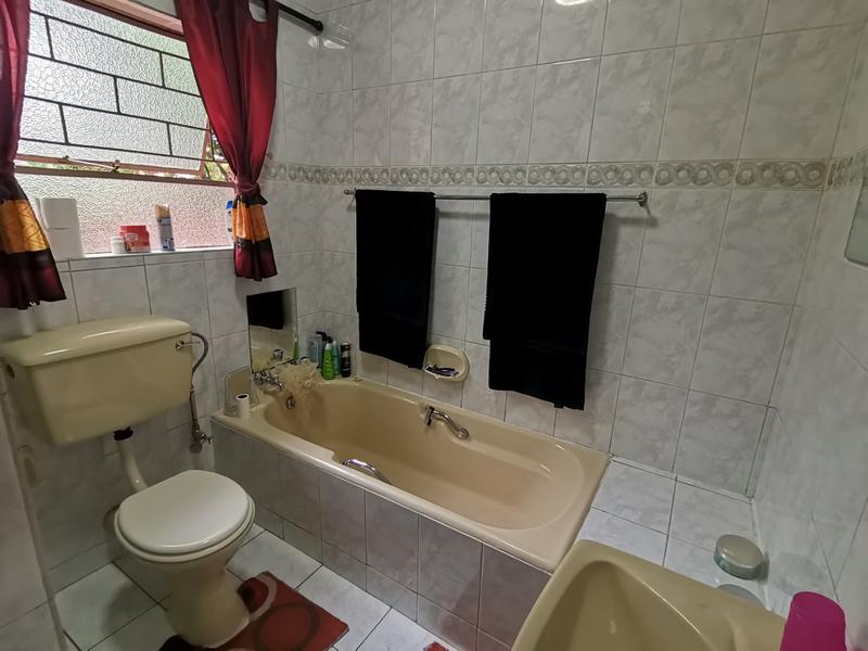 4 Bedroom Property for Sale in Vanderbijlpark SE 3 Gauteng