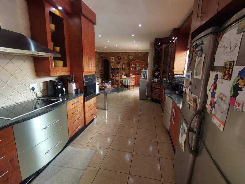 4 Bedroom Property for Sale in Vanderbijlpark SE 3 Gauteng