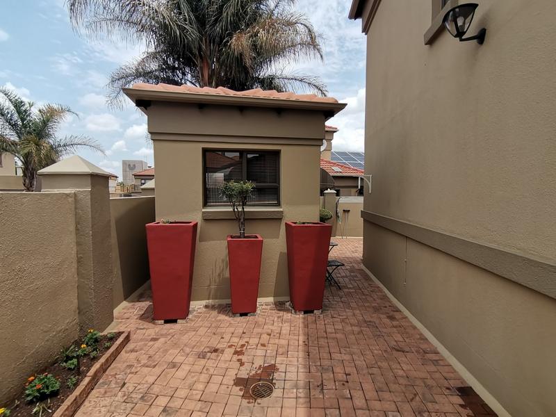 3 Bedroom Property for Sale in Vanderbijlpark SW 5 Gauteng
