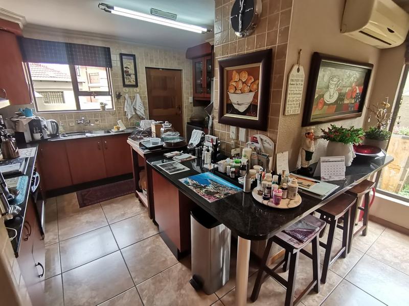 3 Bedroom Property for Sale in Vanderbijlpark SW 5 Gauteng