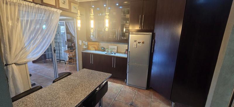 3 Bedroom Property for Sale in Arcon Park Gauteng