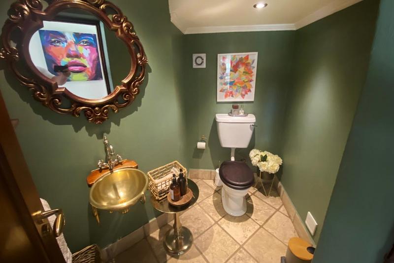 4 Bedroom Property for Sale in Morningside Gauteng