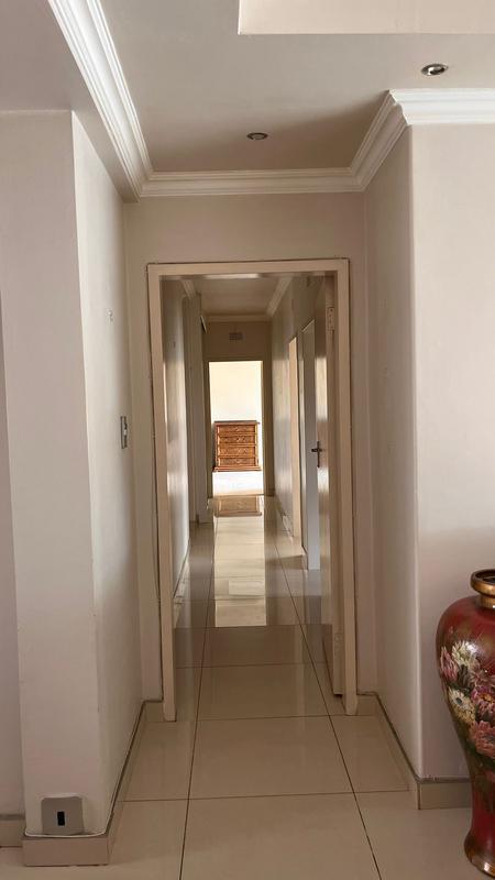 To Let 3 Bedroom Property for Rent in Victory Park Gauteng