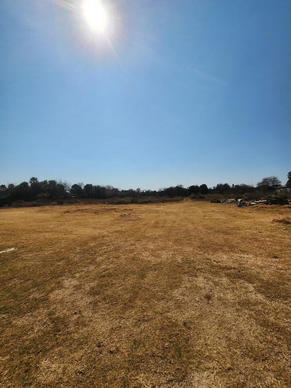 8 Bedroom Property for Sale in Raslouw Gauteng