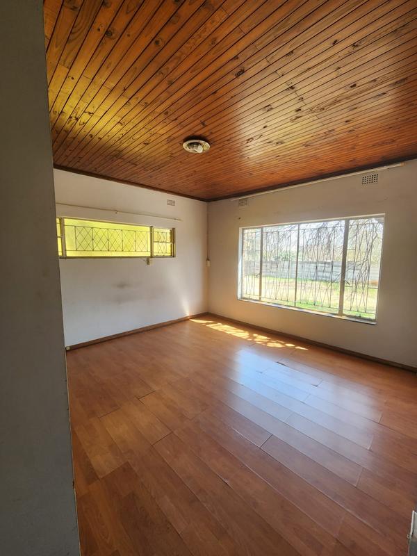 8 Bedroom Property for Sale in Raslouw Gauteng