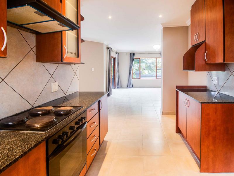 4 Bedroom Property for Sale in Ruimsig Country Estate Gauteng