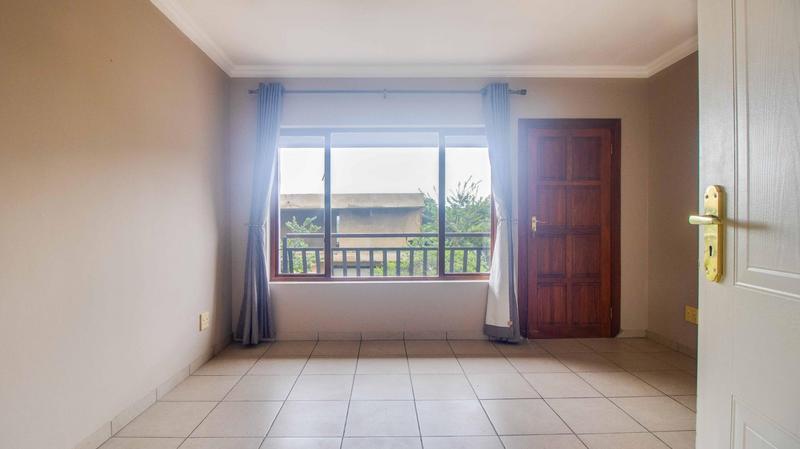 4 Bedroom Property for Sale in Ruimsig Country Estate Gauteng