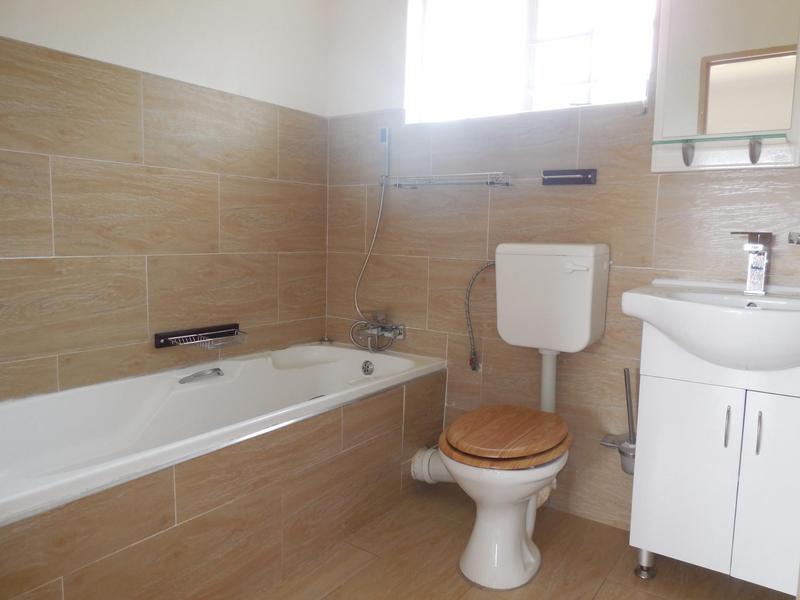 To Let 2 Bedroom Property for Rent in Hillcrest Gauteng