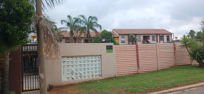 2 Bedroom Property for Sale in Norkem Park Gauteng