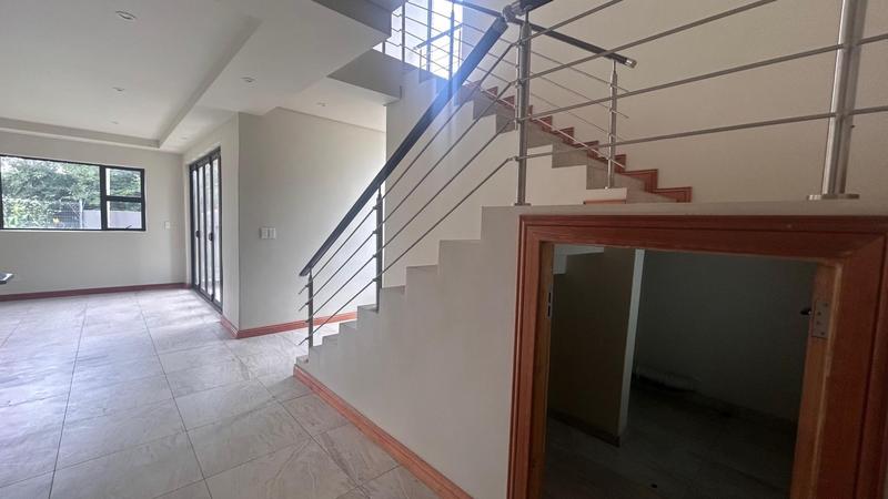 To Let 3 Bedroom Property for Rent in Bedfordview Gauteng