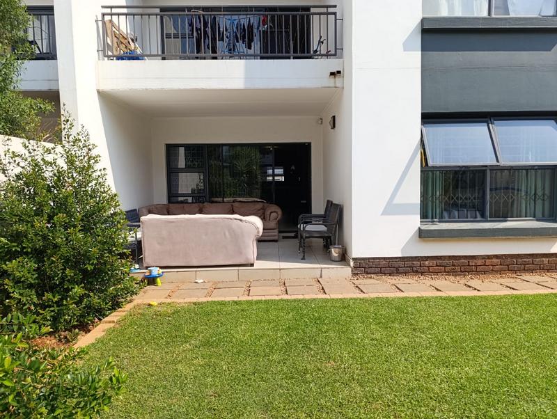 To Let 3 Bedroom Property for Rent in Greenstone Hill Gauteng