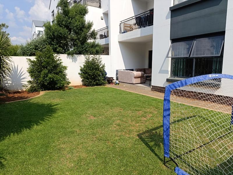 To Let 3 Bedroom Property for Rent in Greenstone Hill Gauteng
