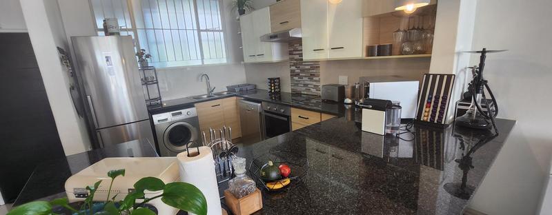 2 Bedroom Property for Sale in Bedford Gardens Gauteng