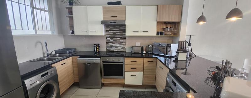 2 Bedroom Property for Sale in Bedford Gardens Gauteng