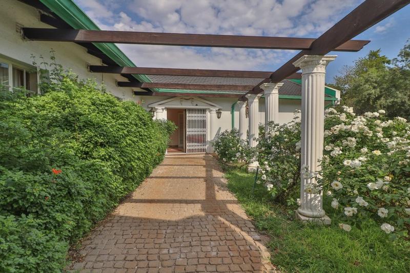 4 Bedroom Property for Sale in Bedfordview Gauteng