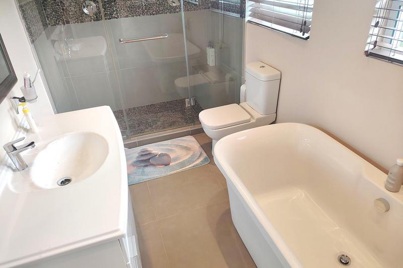 4 Bedroom Property for Sale in Bedfordview Gauteng