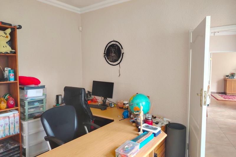 4 Bedroom Property for Sale in Bedfordview Gauteng