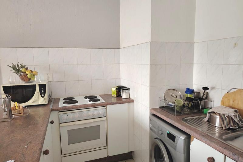 1 Bedroom Property for Sale in Bedfordview Gauteng