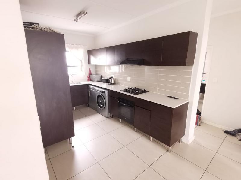 2 Bedroom Property for Sale in Greenstone Hill Gauteng