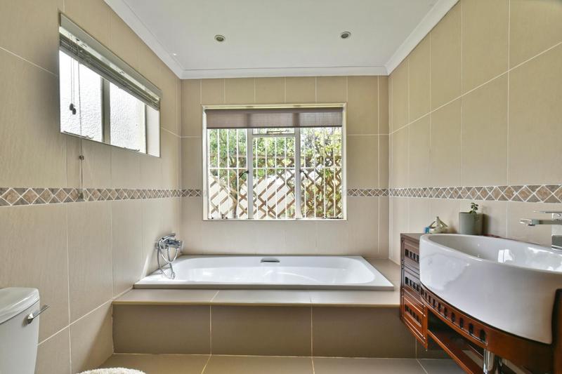 5 Bedroom Property for Sale in Primrose Gauteng