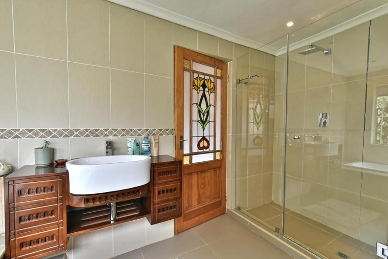 5 Bedroom Property for Sale in Primrose Gauteng