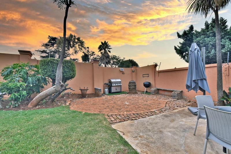 4 Bedroom Property for Sale in Glenvista Gauteng