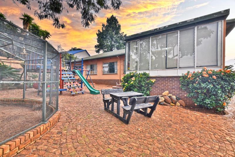 4 Bedroom Property for Sale in Glenvista Gauteng