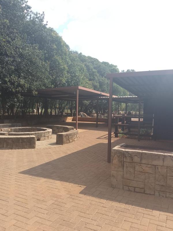 Commercial Property for Sale in Daggafontein Gauteng