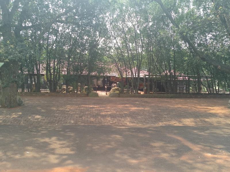 Commercial Property for Sale in Daggafontein Gauteng