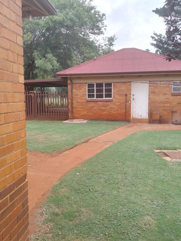 Commercial Property for Sale in Daggafontein Gauteng