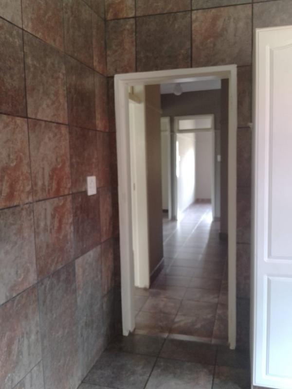 Commercial Property for Sale in Daggafontein Gauteng
