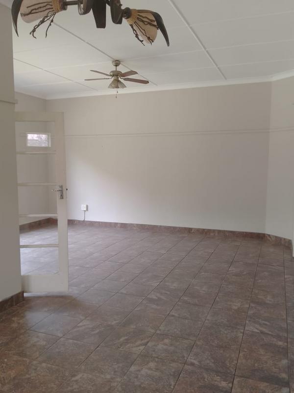 Commercial Property for Sale in Daggafontein Gauteng
