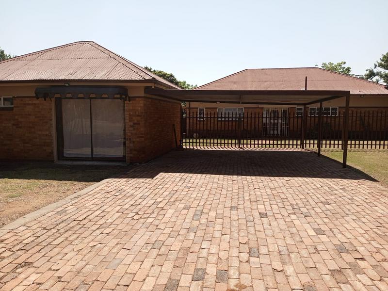 Commercial Property for Sale in Daggafontein Gauteng