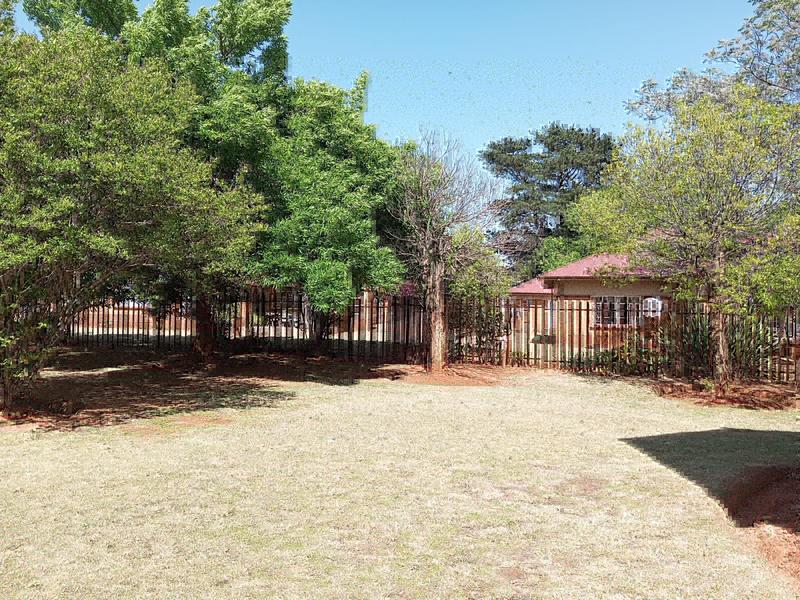 Commercial Property for Sale in Daggafontein Gauteng