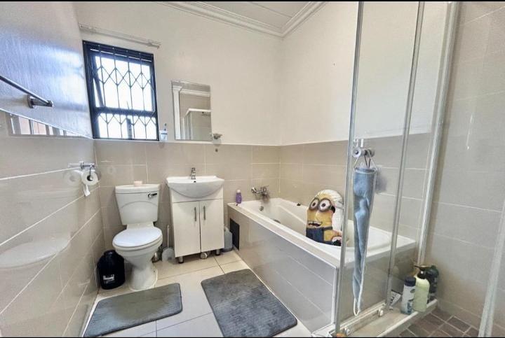 2 Bedroom Property for Sale in Fairlead Gauteng
