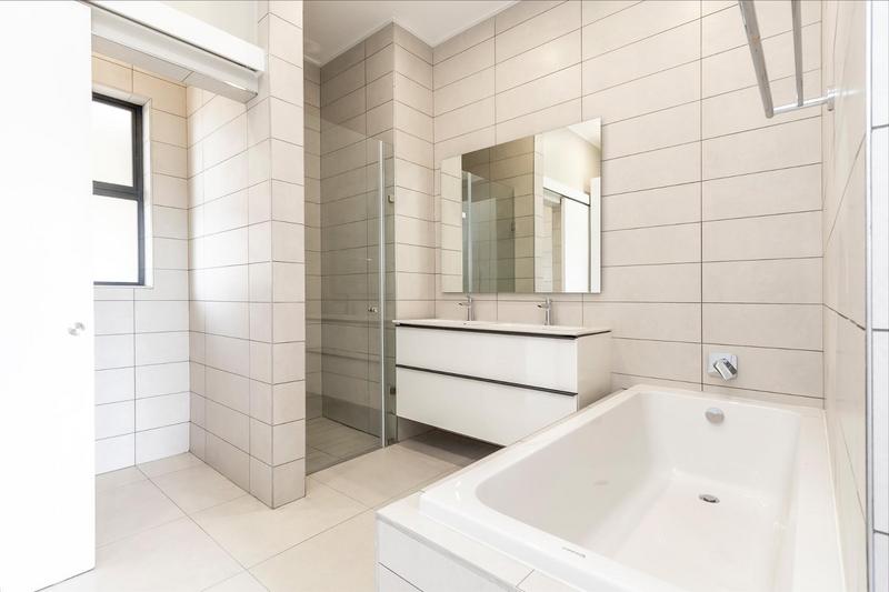 To Let 2 Bedroom Property for Rent in Steyn City Gauteng