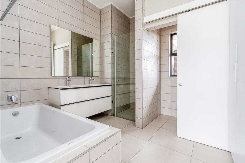 To Let 3 Bedroom Property for Rent in Steyn City Gauteng