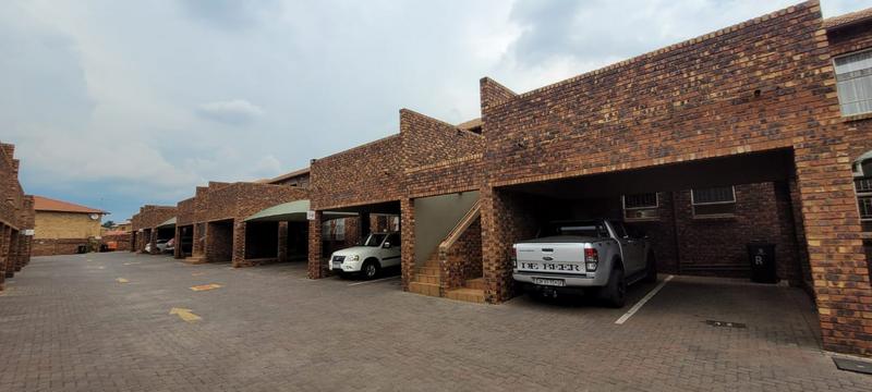 2 Bedroom Property for Sale in Florentia Gauteng