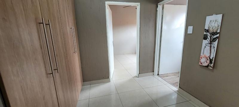 5 Bedroom Property for Sale in Elandshaven Gauteng