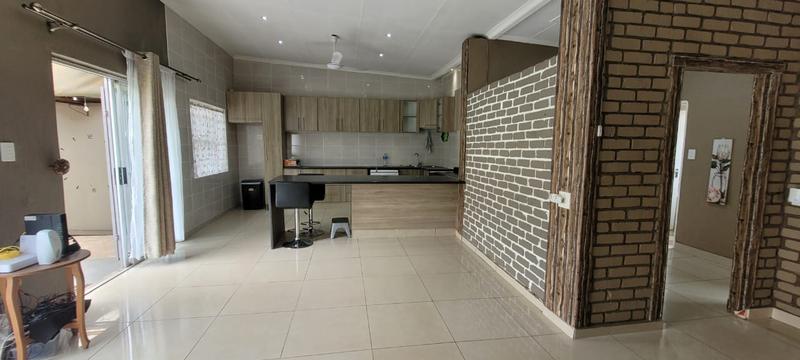 5 Bedroom Property for Sale in Elandshaven Gauteng