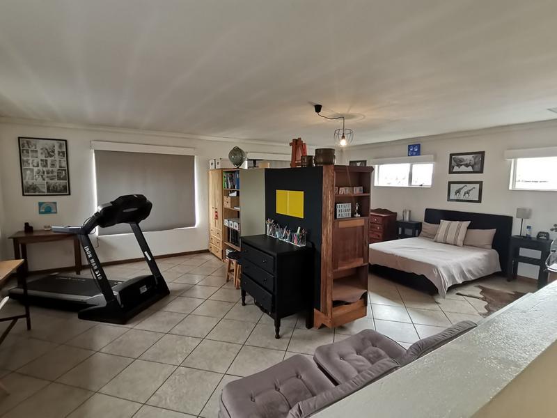 3 Bedroom Property for Sale in Vanderbijlpark SE 8 Gauteng