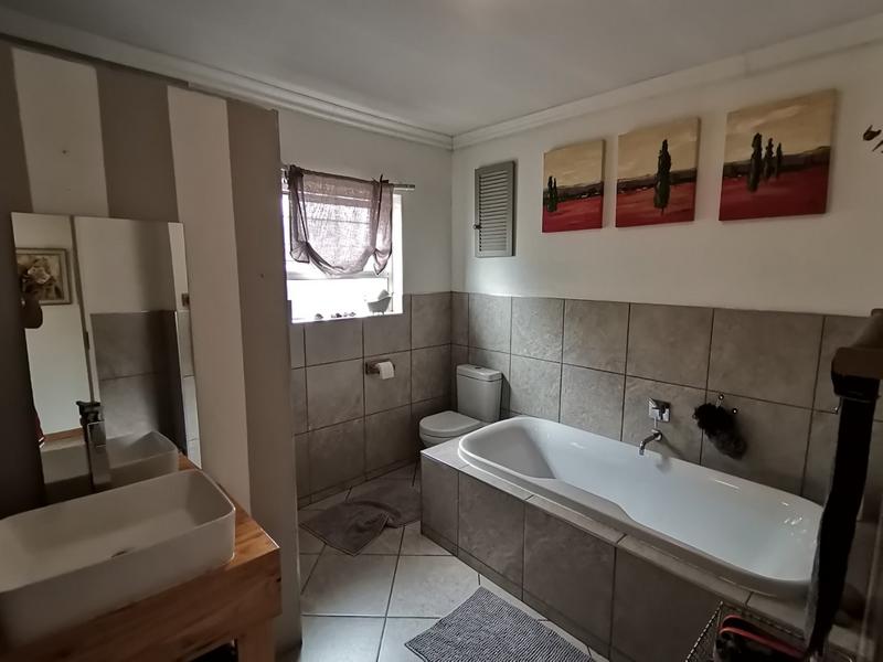 3 Bedroom Property for Sale in Vanderbijlpark SE 8 Gauteng