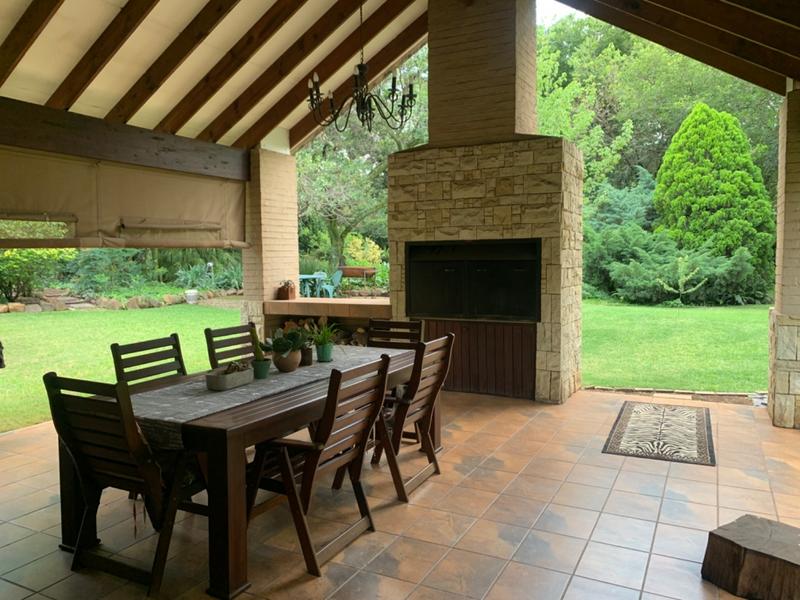 4 Bedroom Property for Sale in Vanderbijlpark SW 5 Gauteng